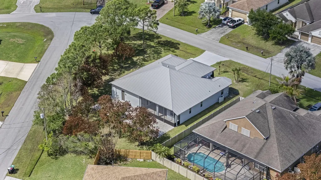 5445 NW Briscoe Drive Port St Lucie FL 34986