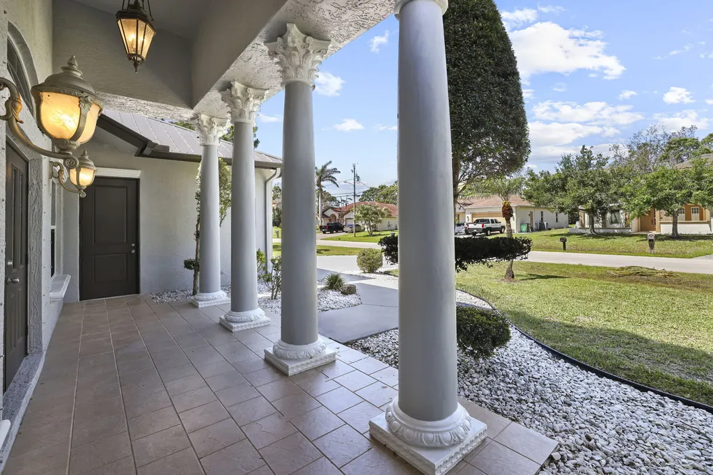 5445 NW Briscoe Drive Port St Lucie FL 34986
