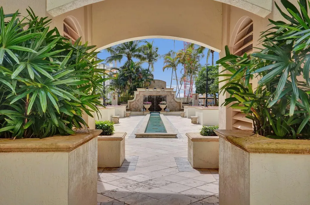 801 S Olive Avenue West Palm Beach FL 33401