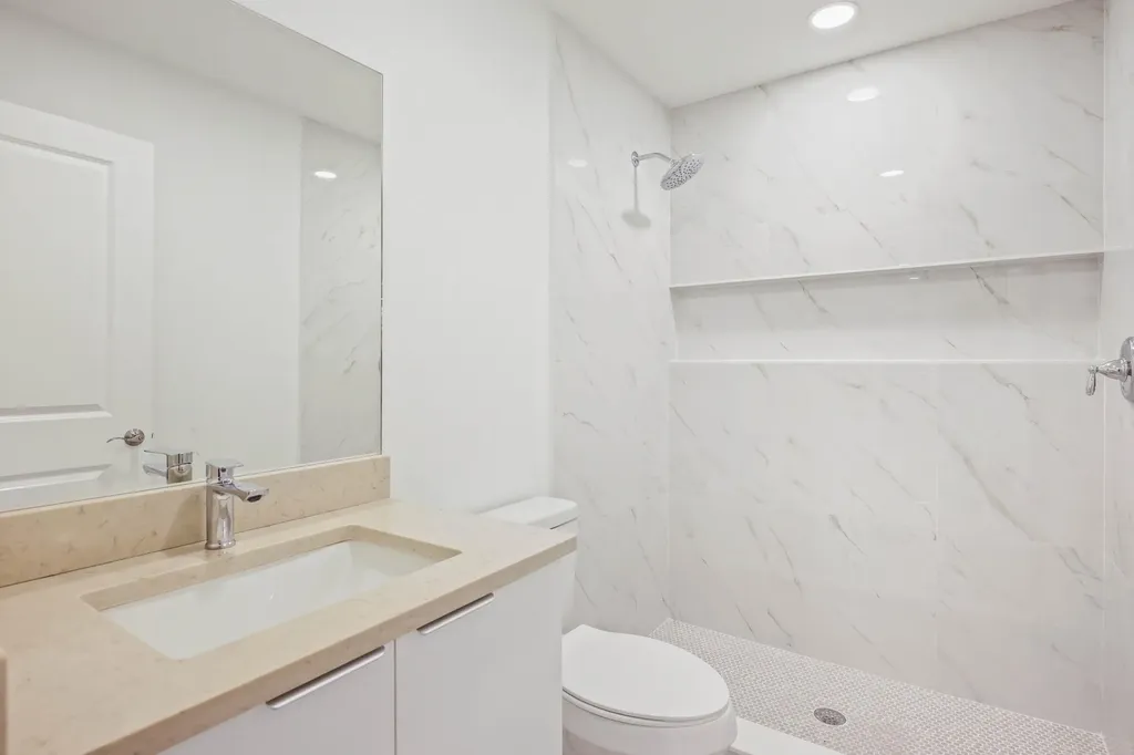 4595 Old Military Trail West Palm Beach FL 33417