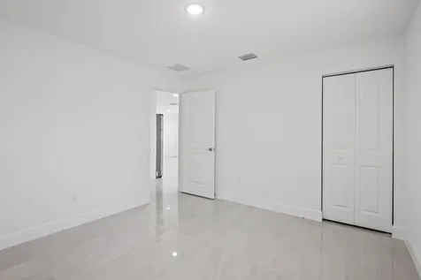 4595 Old Military Trail West Palm Beach FL 33417