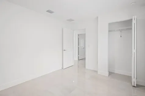 4595 Old Military Trail West Palm Beach FL 33417