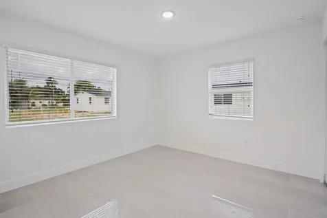 4595 Old Military Trail West Palm Beach FL 33417