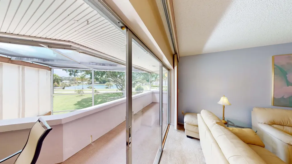 3 Greenway Village N Royal Palm Beach FL 33411