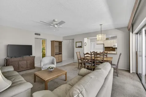 3 Greenway Village N Royal Palm Beach FL 33411