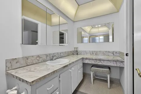 3 Greenway Village N Royal Palm Beach FL 33411