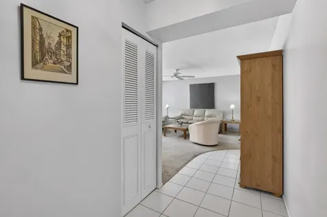 3 Greenway Village N Royal Palm Beach FL 33411