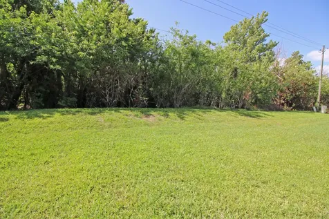 450 SW South River Drive Stuart FL 34997