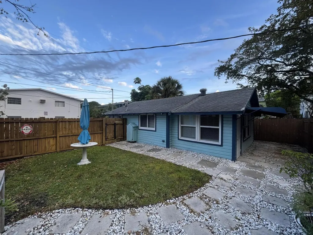 311 S K Street Lake Worth Beach FL 33460