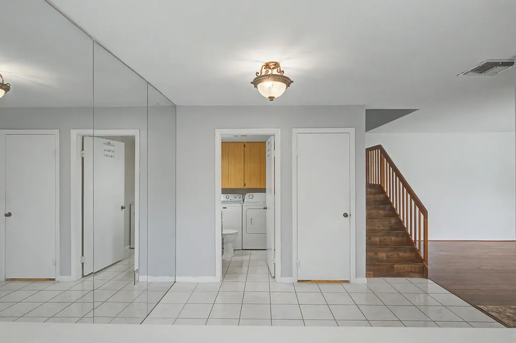 5710 57th Way West Palm Beach FL 33409