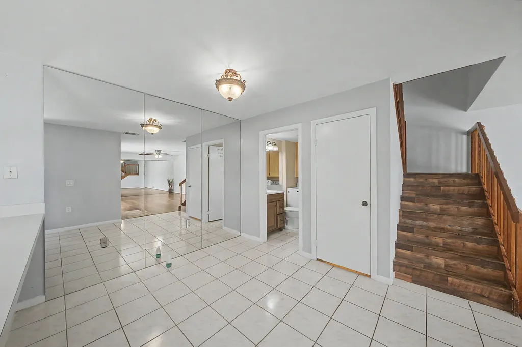 5710 57th Way West Palm Beach FL 33409