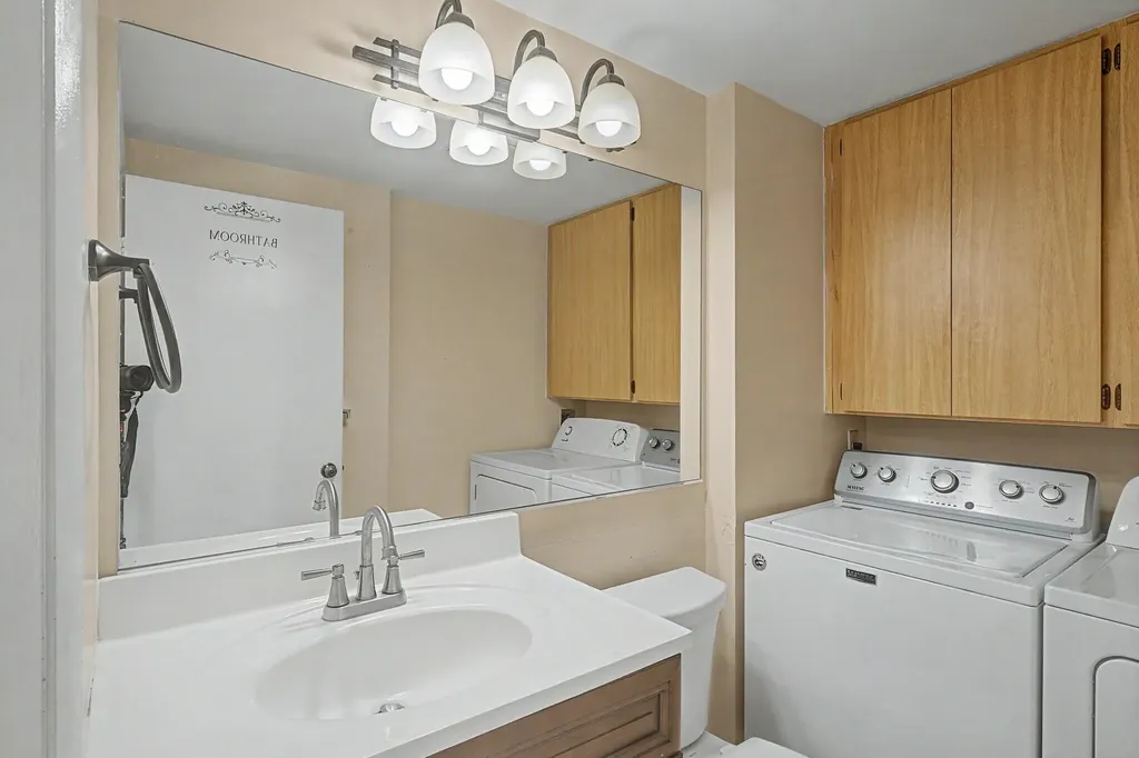 5710 57th Way West Palm Beach FL 33409