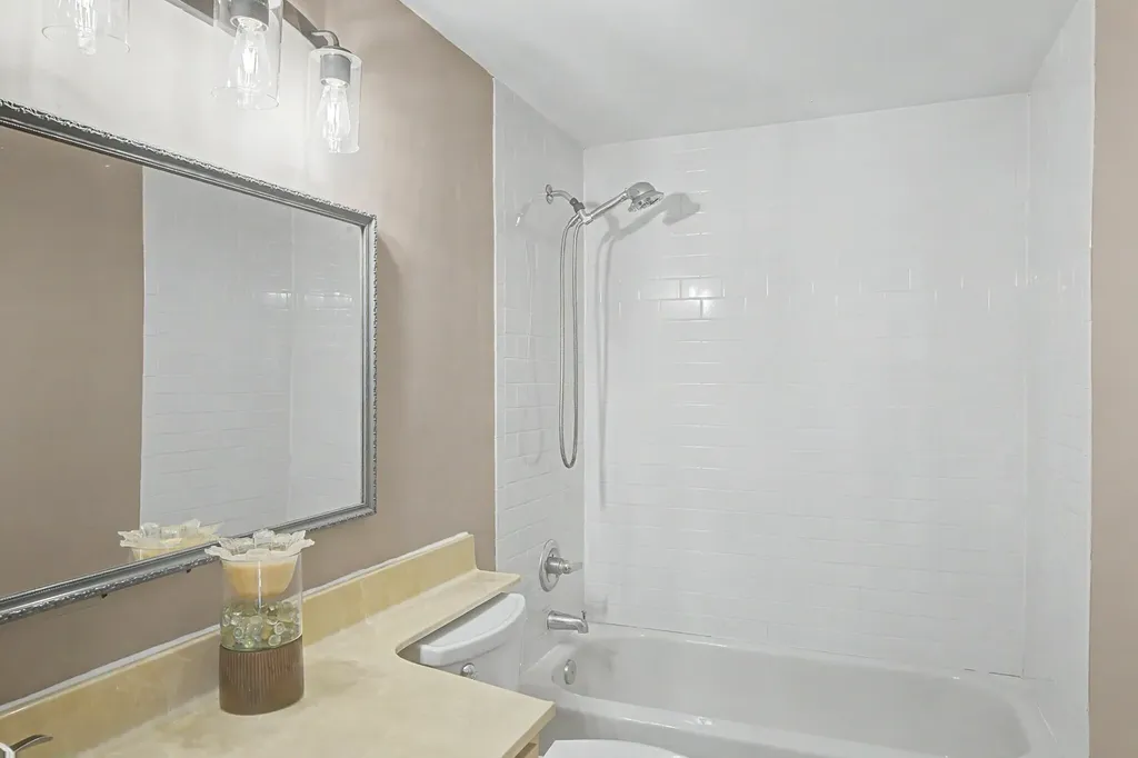 5710 57th Way West Palm Beach FL 33409