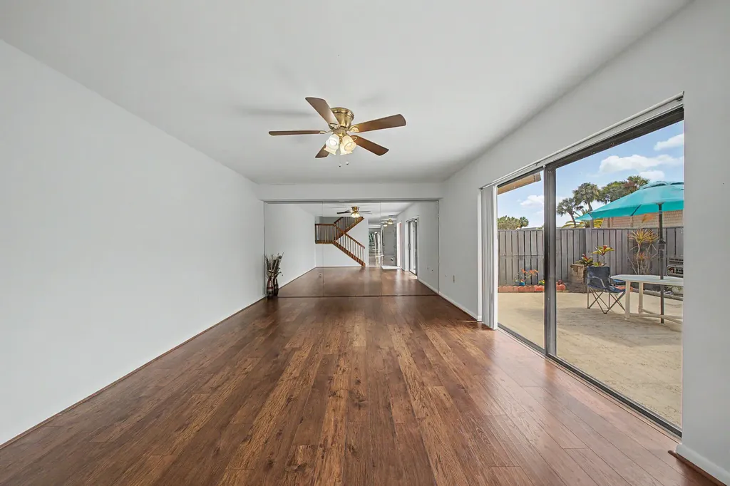 5710 57th Way West Palm Beach FL 33409