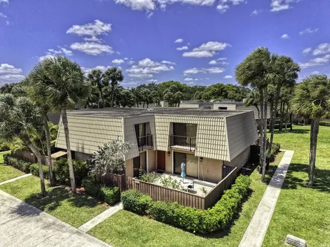 5710 57th Way West Palm Beach FL 33409