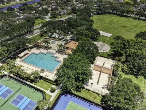 5710 57th Way West Palm Beach FL 33409