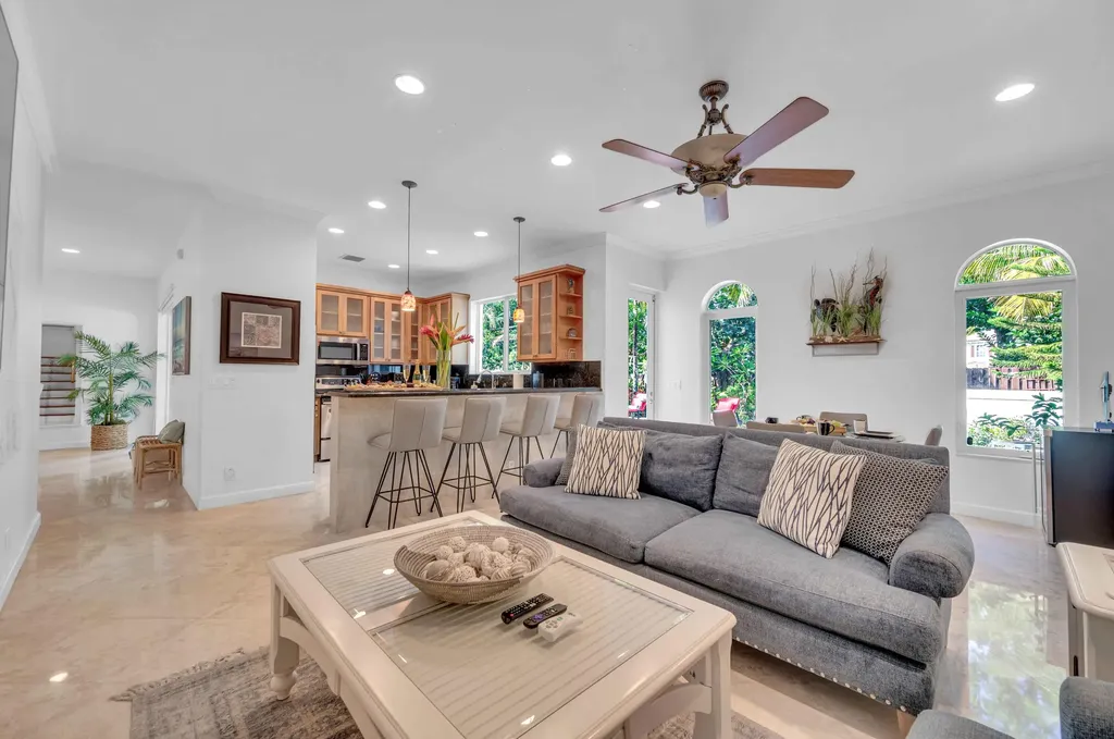 3315 NE 17th Street Fort Lauderdale FL 33305