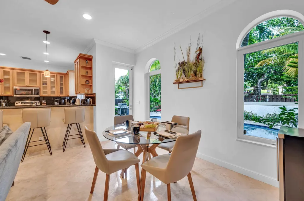 3315 NE 17th Street Fort Lauderdale FL 33305