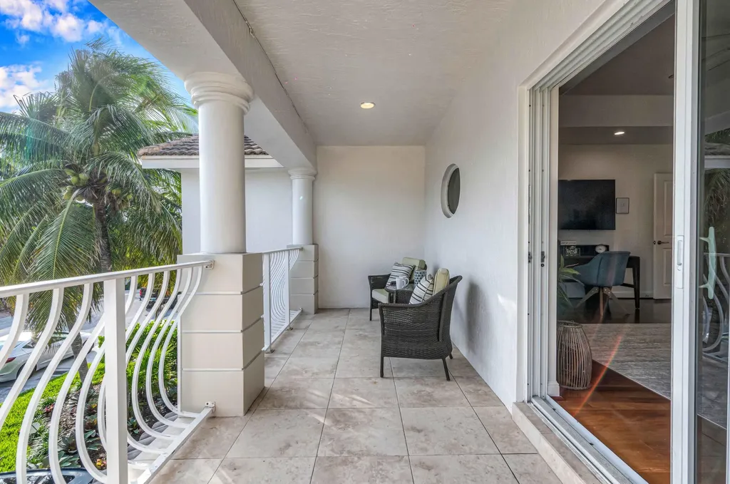 3315 NE 17th Street Fort Lauderdale FL 33305