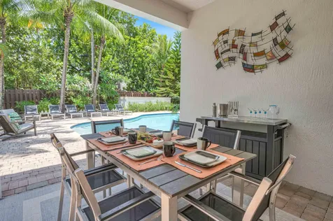 3315 NE 17th Street Fort Lauderdale FL 33305
