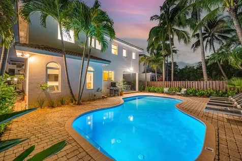 3315 NE 17th Street Fort Lauderdale FL 33305
