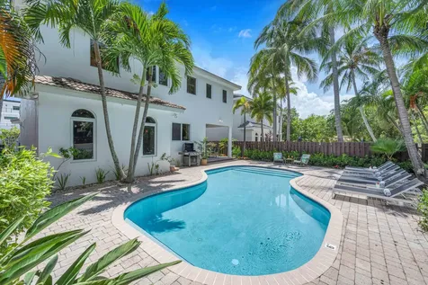 3315 NE 17th Street Fort Lauderdale FL 33305