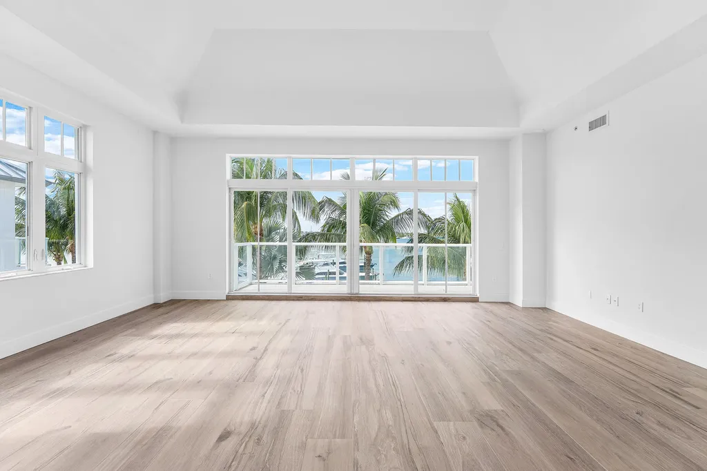 180 Lake Drive Palm Beach Shores FL 33404