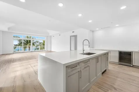 180 Lake Drive Palm Beach Shores FL 33404