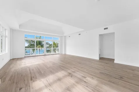 180 Lake Drive Palm Beach Shores FL 33404