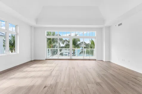 180 Lake Drive Palm Beach Shores FL 33404