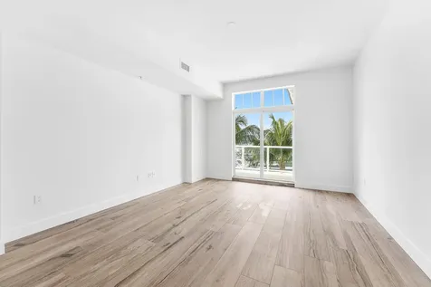 180 Lake Drive Palm Beach Shores FL 33404