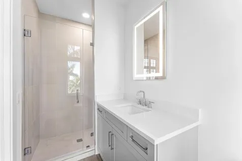 180 Lake Drive Palm Beach Shores FL 33404