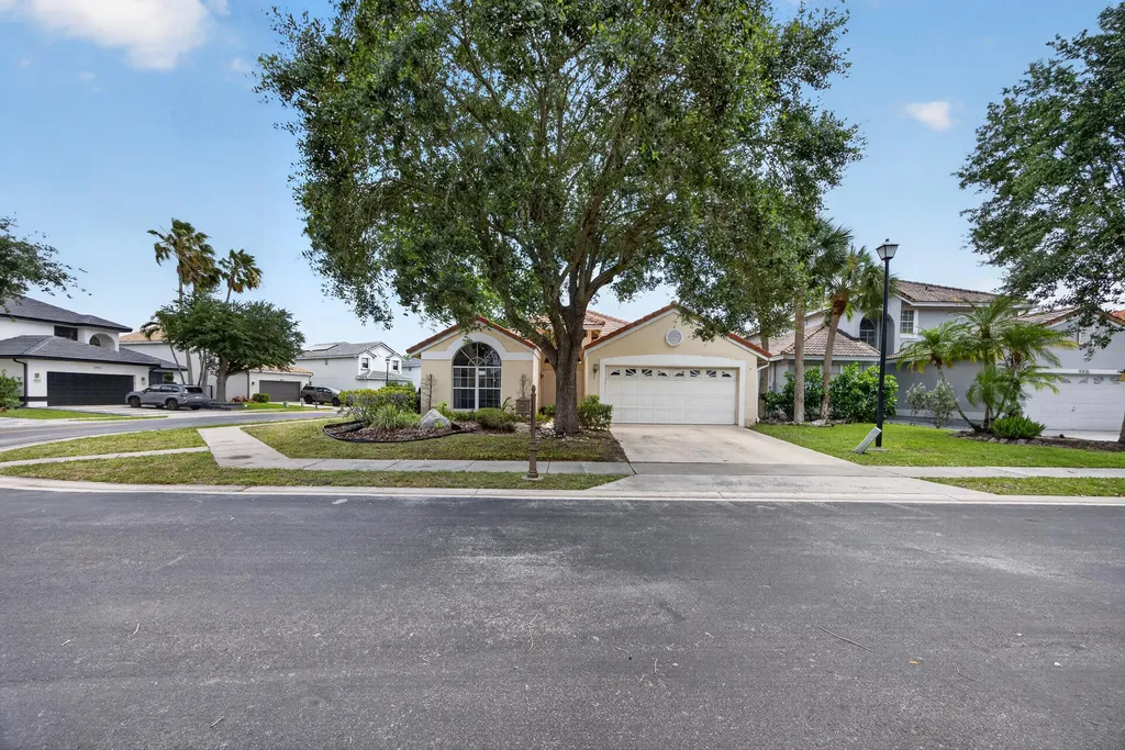 10870 Old Bridgeport Lane Boca Raton FL 33498