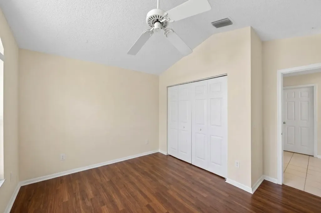 10870 Old Bridgeport Lane Boca Raton FL 33498
