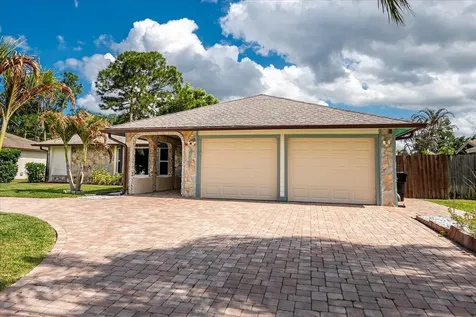 1326 SW Bartell Avenue Port St Lucie FL 34953