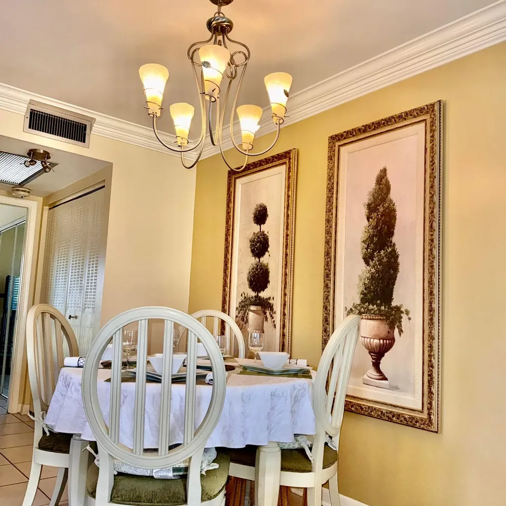 137 Farnham F Deerfield Beach FL 33442