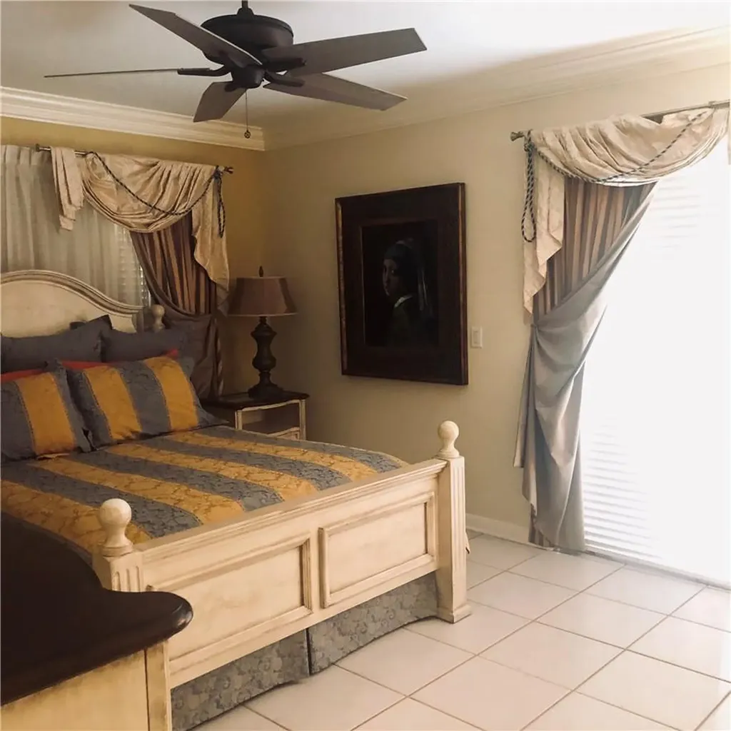 137 Farnham F Deerfield Beach FL 33442