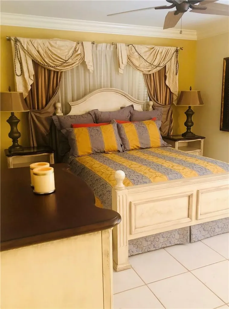 137 Farnham F Deerfield Beach FL 33442