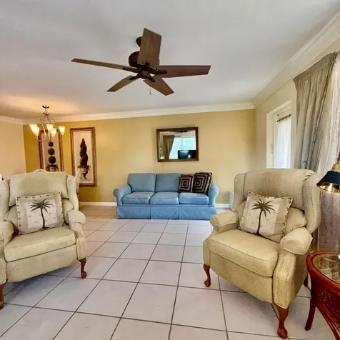 137 Farnham F Deerfield Beach FL 33442