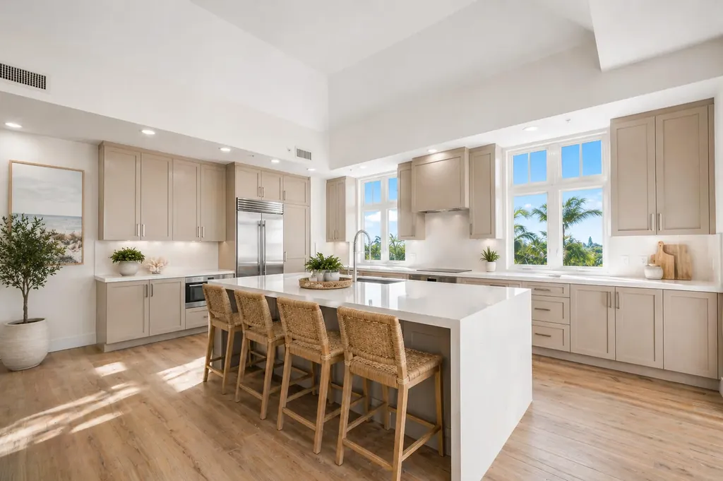 178 Lake Drive Palm Beach Shores FL 33404