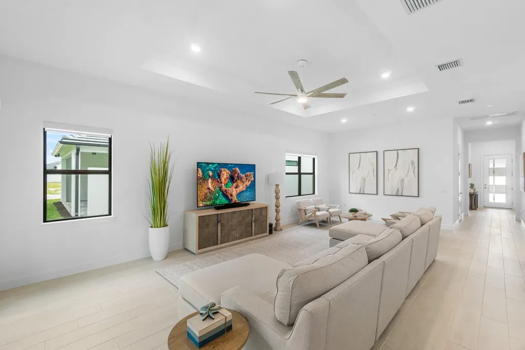 9303 Cape Honey Bee Lane Lake Worth FL 33467
