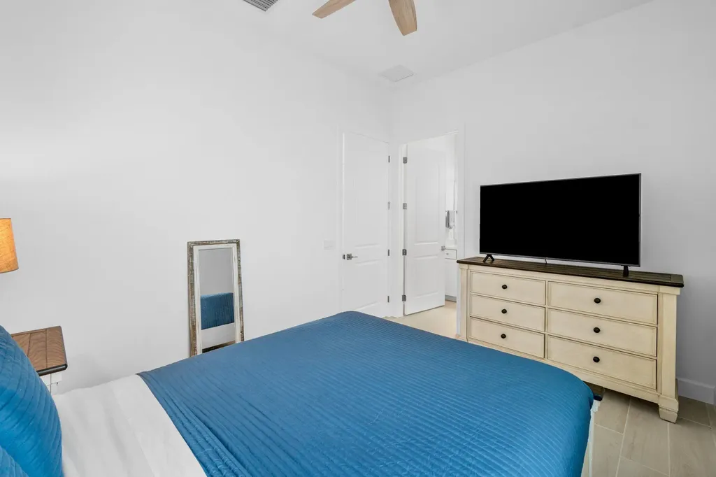 9303 Cape Honey Bee Lane Lake Worth FL 33467