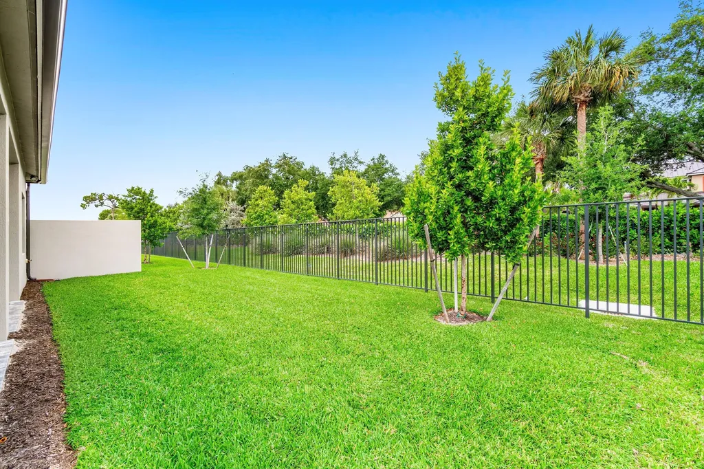9303 Cape Honey Bee Lane Lake Worth FL 33467