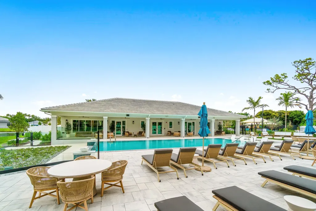 9303 Cape Honey Bee Lane Lake Worth FL 33467