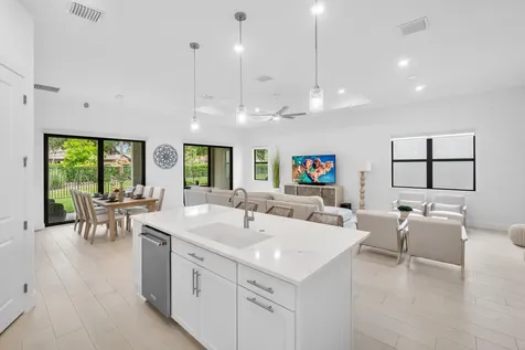 9303 Cape Honey Bee Lane Lake Worth FL 33467