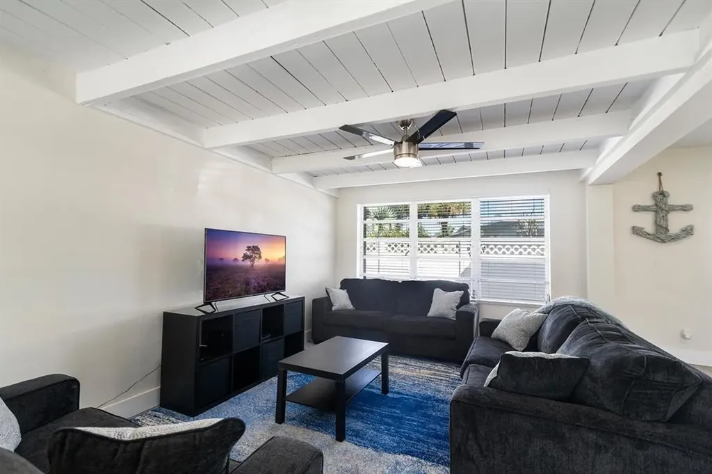2501 NE 12th Street Pompano Beach FL 33062