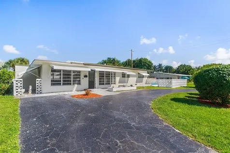 2501 NE 12th Street Pompano Beach FL 33062
