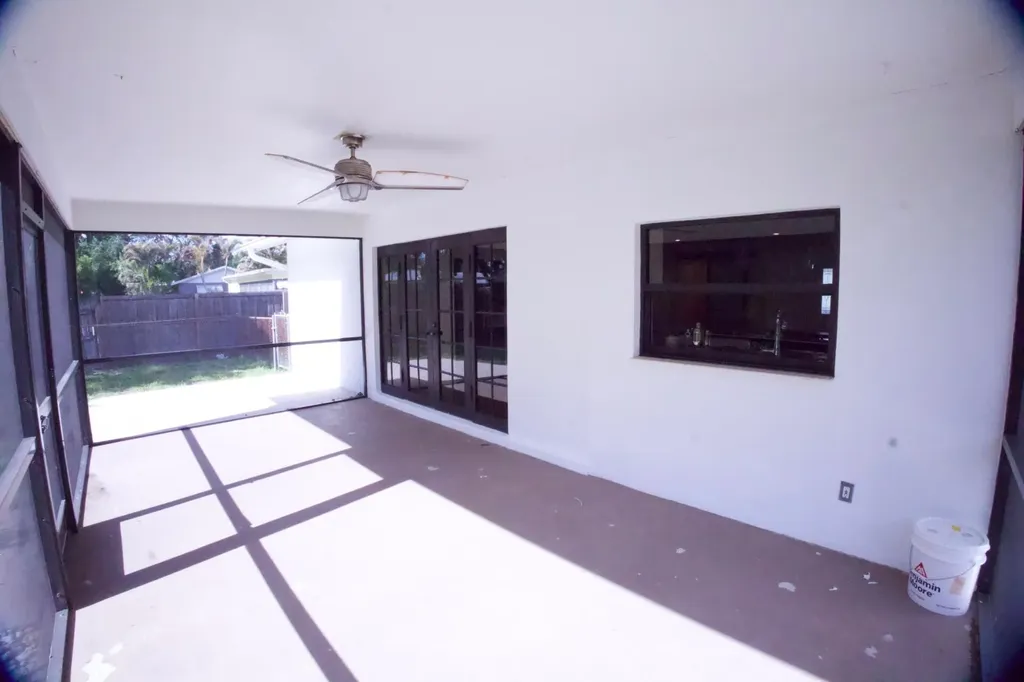 700 N Perry Avenue Jupiter FL 33458