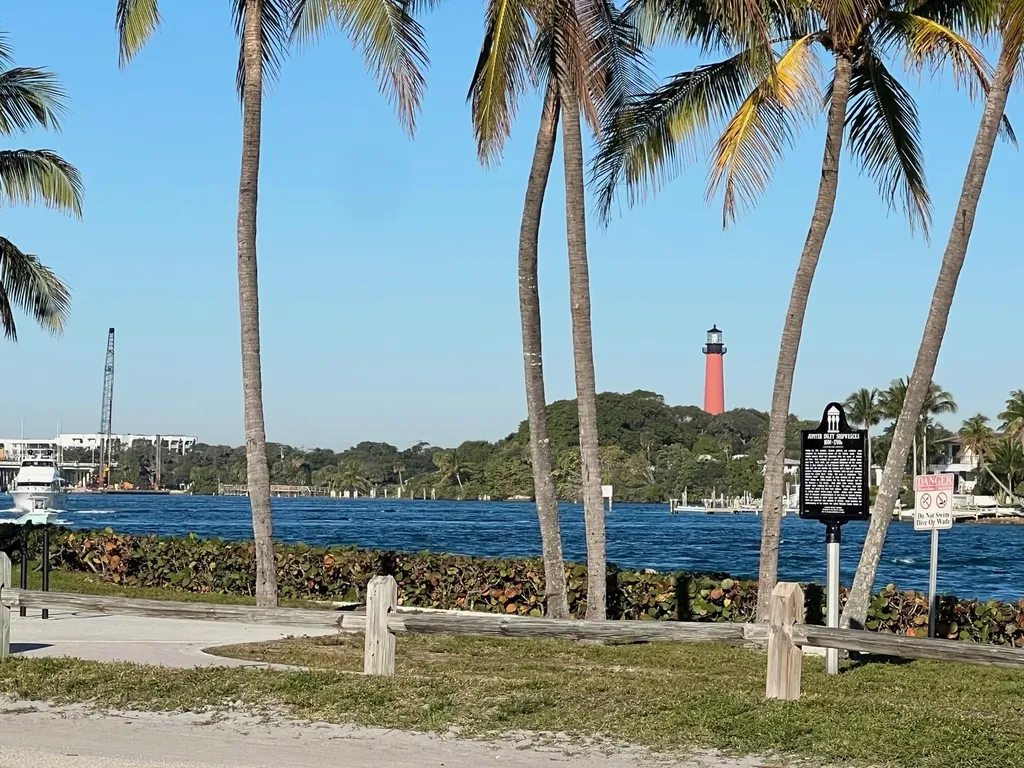 700 N Perry Avenue Jupiter FL 33458