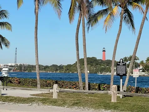 700 N Perry Avenue Jupiter FL 33458